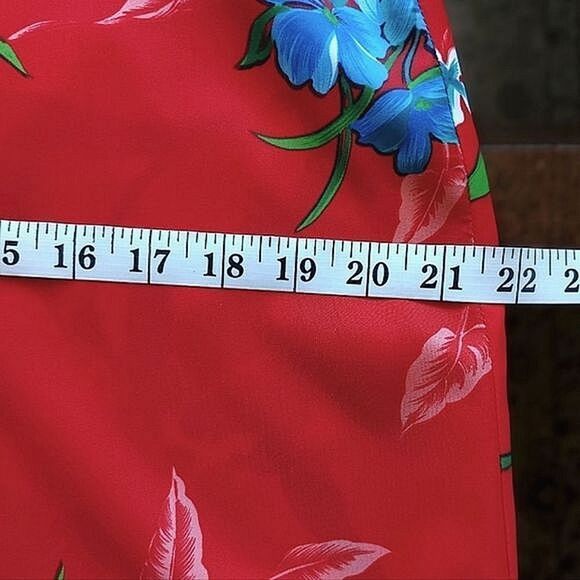 Vtg Royal Hawaiian red floral flutter sleeve faux wrap maxi dress - Picture 8 of 9